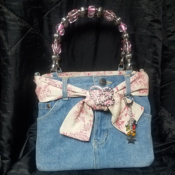 Coach purse - Picture 3 of 3